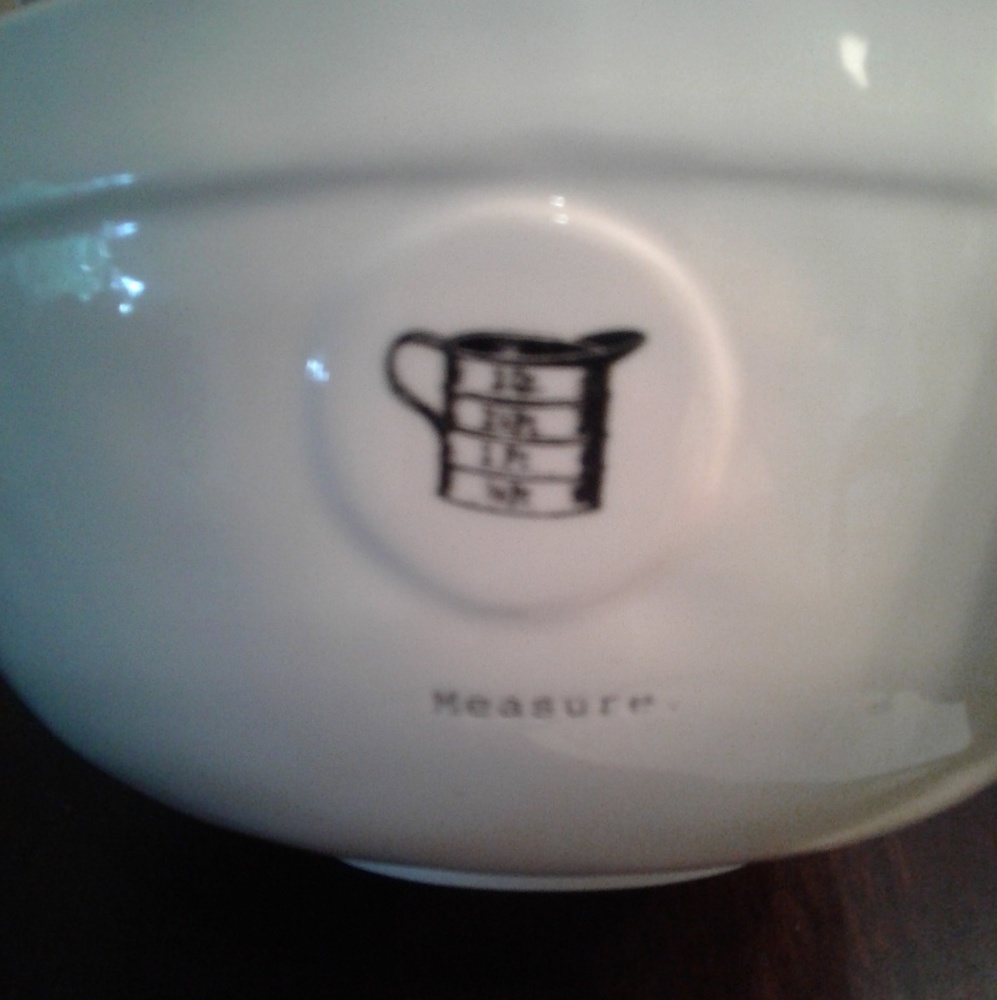 Rae Dunn "Measure" bowl